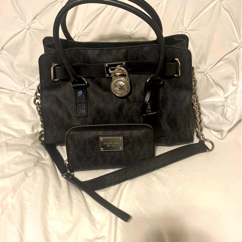 MK purse and wallet set